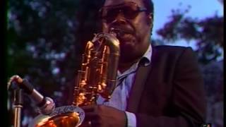 Music video thumbnail preview for Lionel Hampton All star Big Band - I Got Rhythm (Live video 1979) by Lionel Hampton and His Orchestra