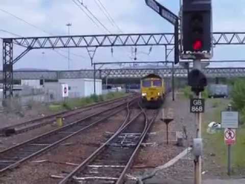 Class 66552 with "the bin train" Guide Bridge with AWESOME horn