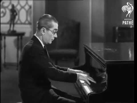 Carroll Gibbons plays Piano in 1938