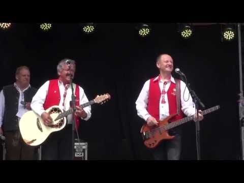 Die fidelen Mölltaler  -  Die Welt ist wunderschön & Einen Bergkristall hab ich gesehen