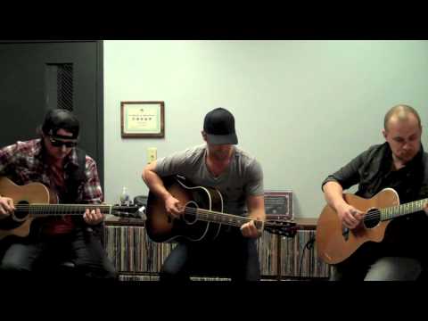 Kip Moore-Hey Pretty Girl Live at the WPOC Studios