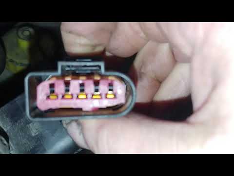 Disconnecting VW / Audi connectors