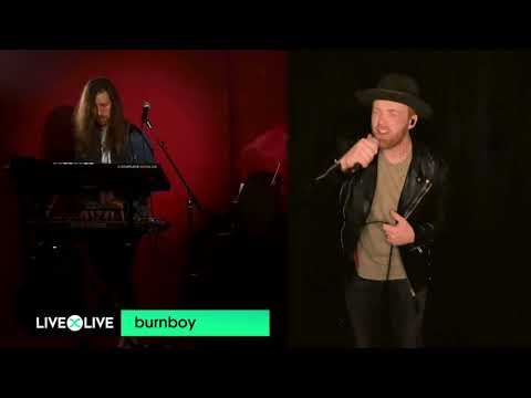 Sam Tinnesz x burnboy - Victorious - Live X Live Performance