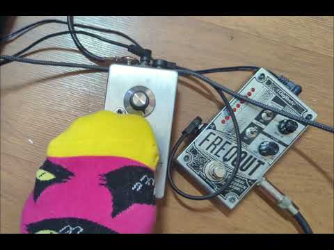 Discordance Electric  Idiot Wah image 5