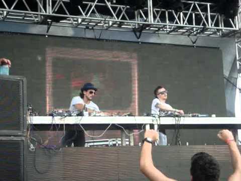 1200 FESTIVAL - TIM HEALEY - 11.12.10