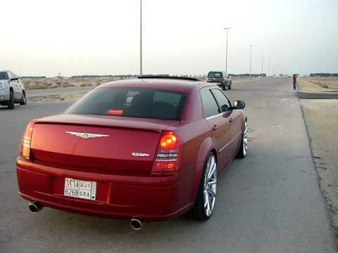 300C SRT8  24''    w/ Magnaflow exhaust  PULL