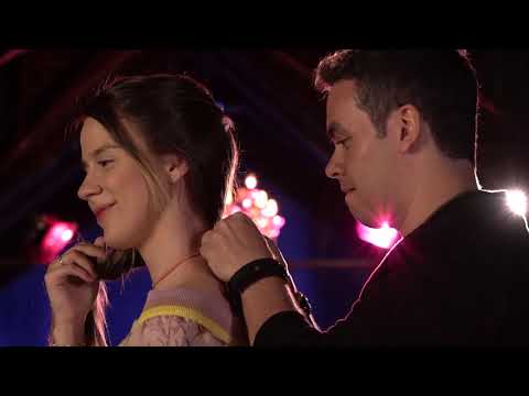 LUCCAS NETO SAYING GOODBYE TO JESSI (Holiday Camp 3)