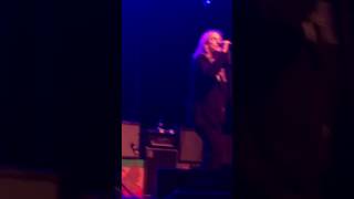 Patti Smith Live - Pumping (My Heart)