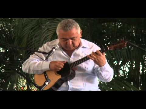 CHEO HURTADO  (cuatro)  Natalia y El Marabino de Antonio Lauro - La Siembra del Cuatro