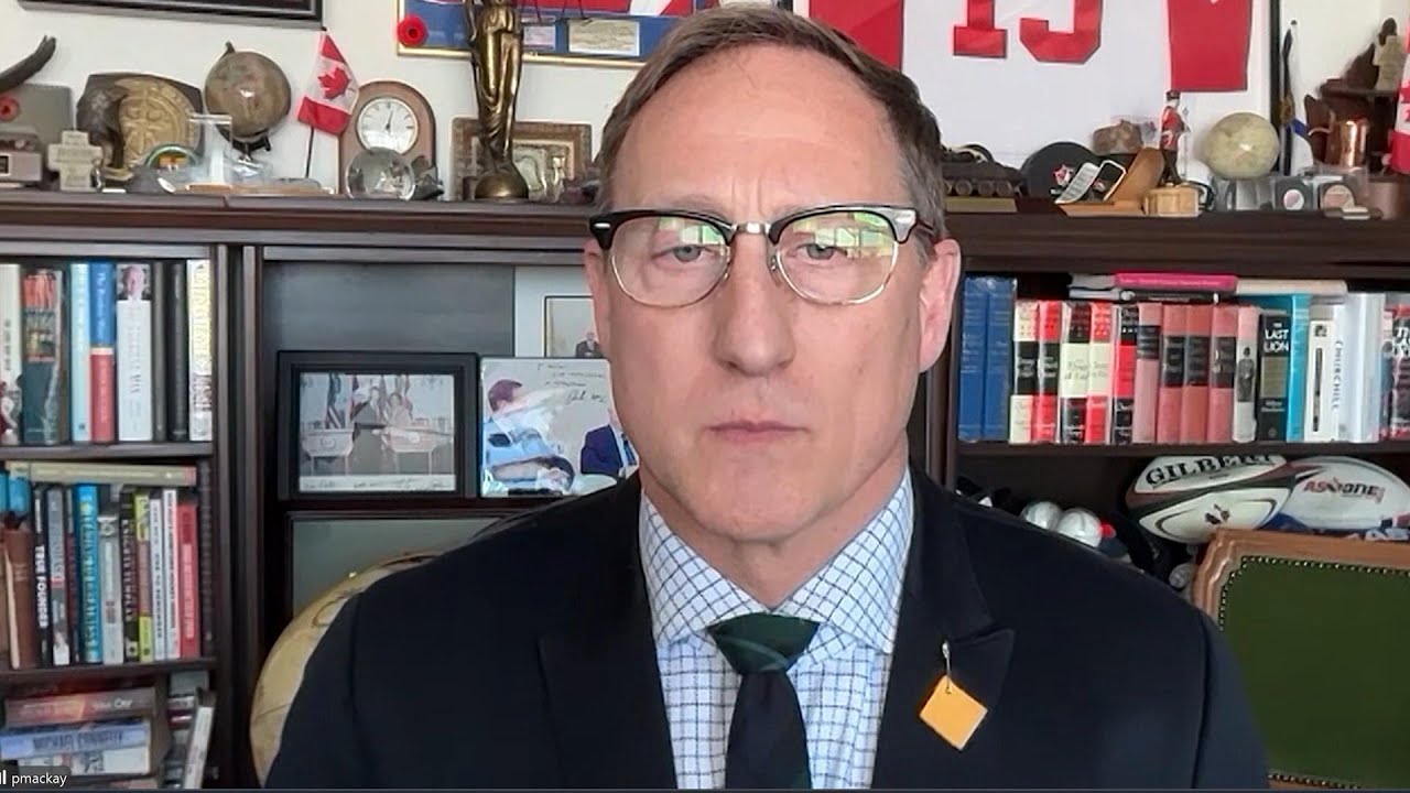 وزیر پیشین دفاع و امور خارجه کانادا: مردم صلح‌طلب ایران به‌ دنبال تغییر رژیم