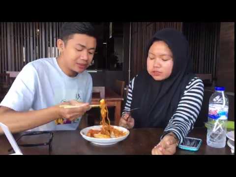 BULDAK bikin keringetan. PANAS GILA..