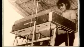 Download lagu KOES PLUS   HARI MINGGU mp3