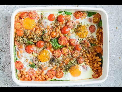 Beanz Baked Eggs With Spinach & Tomato