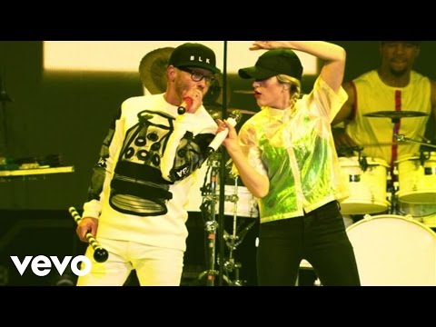 TobyMac - Eye On It (Live) ft. Britt Nicole