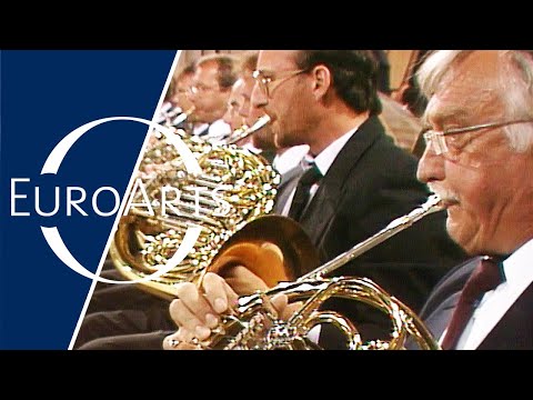 Bizet - L'Arlesienne Suite No. 2, Farandole | Berlin Philharmonic Orchestra (Waldbühne Berlin 1992)