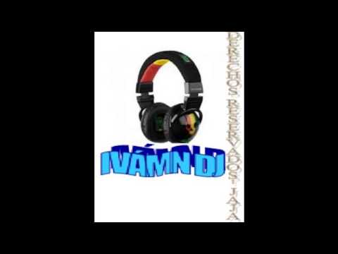 MeGa CuMbIeRo ( IVÁMN DJ - VOL 1)
