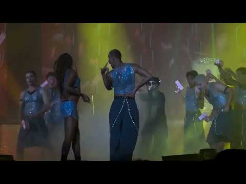 Joder - Kenia Os, Snow Tha Product (Palacio de los deportes)