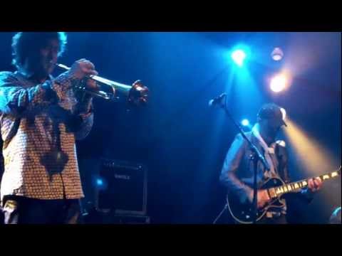 Jan Akkerman & Eric Vloeimans in P60 Amstelveen 29-03-2013 (Mercy Mercy Mercy)