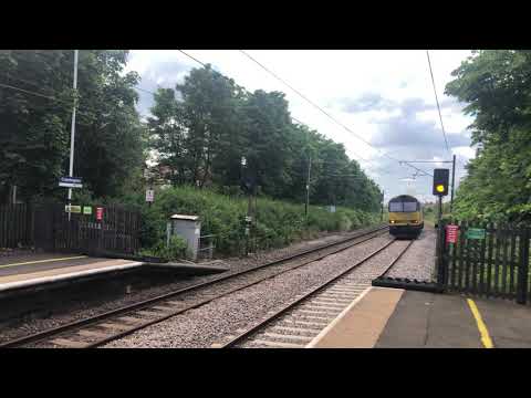 RARE , colas rail freight : class 60 thrashing through Cramlington Station