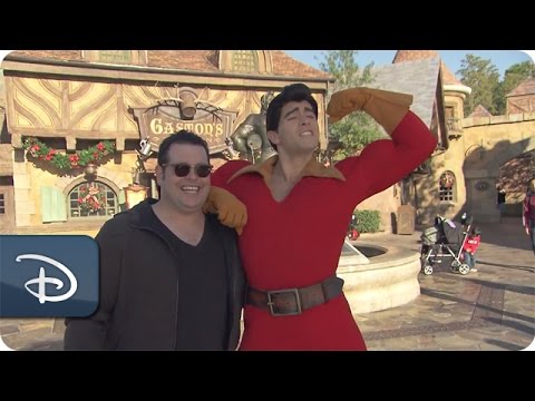 ‘Beauty & The Beast’ Actor Josh Gad Meets Gaston | Walt Disney World