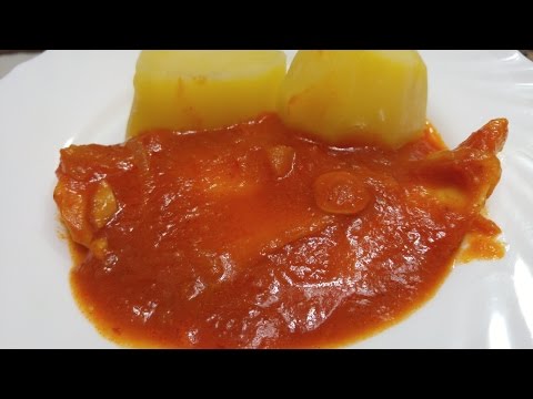 FILETES DE MERLUZA EN SALSA DE TOMATE