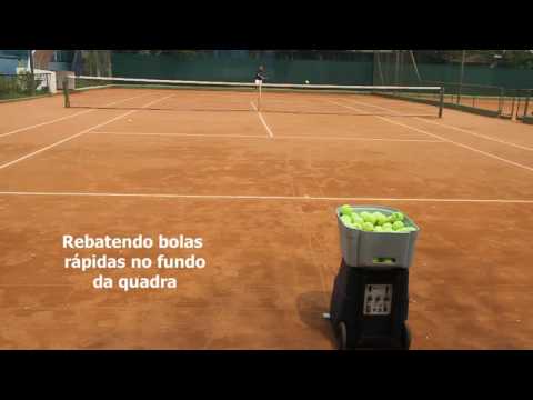 Vídeo treinando com a lançadora de bolas de tênis Wiseball Tênis Pro - diversas velocidades