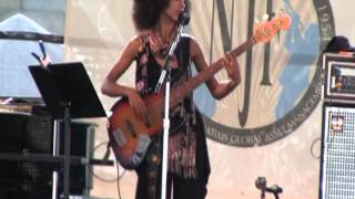 Newport Jazz Festival 2011: Esperanza Spalding - Ginga Carioca