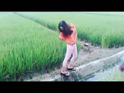 Kecebur di got sawah