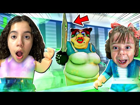 SARAH AND ELOAH TRIED TO ESCAPE THE EVIL AUNT OF THE CANTINA - Roblox
