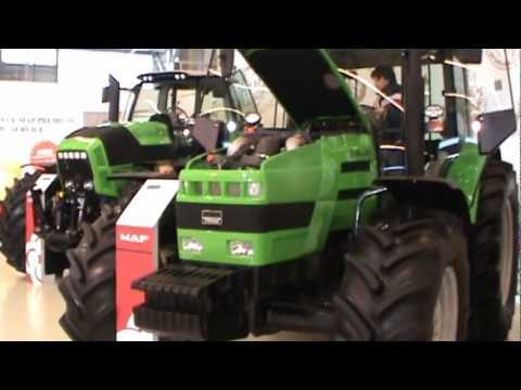 3/3 Discutie cu un apicultor incepator la Expo Agro Bacau 2012 purtata la firma MAP