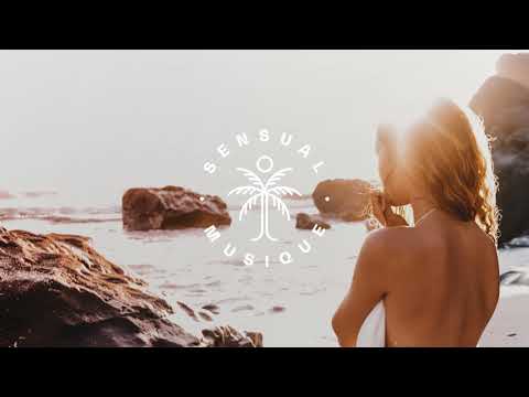 Thomas Gold - Real Love (feat. Graham Candy)
