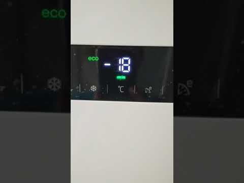 Морозильная камера, на дисплее изменяется температура и горит восклицательный знак. Что это значит?