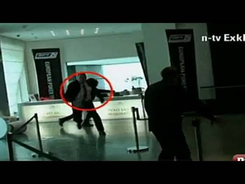 Big win despite poker bandits