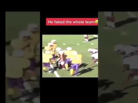 He faked the whole team out!!!