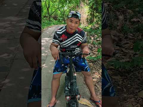 esta moto no está echa para estar en carretera #comedia #humor #shortvideo