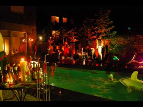 download lagu mp3 mp4 The Nursery Rhyme Collection 33 Musicians, download lagu The Nursery Rhyme Collection 33 Musicians gratis, unduh video klip The Nursery Rhyme Collection 33 Musicians