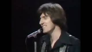 The Shadows - Let Me Be The One (Live 1975)