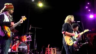 Devon Allman Band w/ Ron Holloway "Into The Darkness"