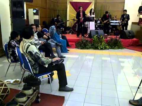 KAMPUCHE MUSIC & ENTERTAINMENT - ''Kehilangan''-Rudy Pardede Cs