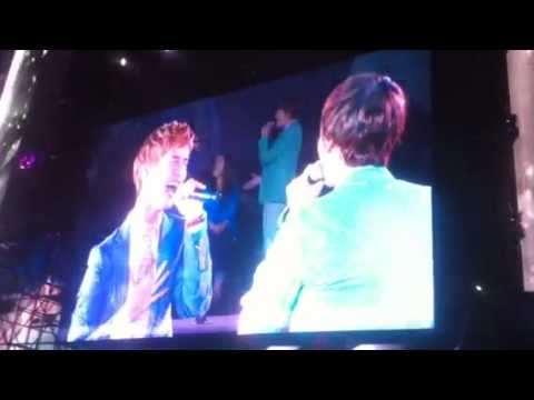 Smtown Indonesia Changmin and Kyuhyun duet 220912
