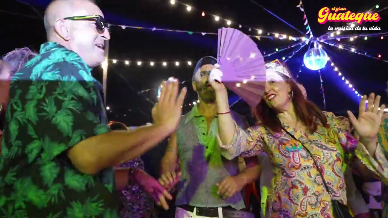 Atmósfera ochentera en EL GRAN GUATEQUE con Wham!