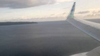 preview picture of video 'Garuda B 737-800 Landing in Ambon, maluku-Indonesia'