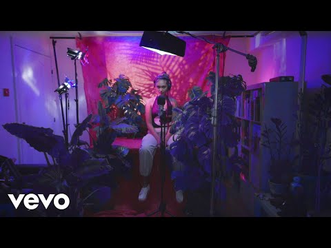 Joy Crookes - Anyone But Me (Live In Lockdown) #StayHome