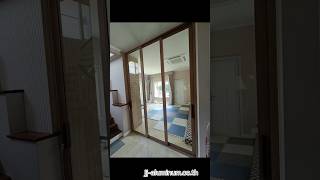 ชุดประตูบานเลื่อนแบ่งสาม