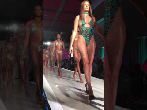 DCSW17 Designer Bathhouse