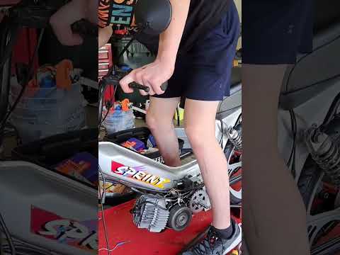 Tomos Moped l 🏍  First Startup After Rebuild