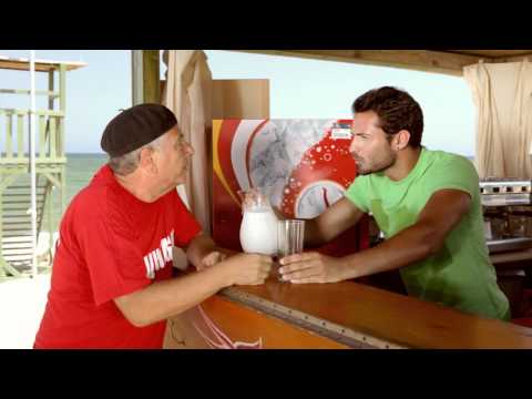 Latte di Mandorla La Trinacria Dalli Cardillo spot  4