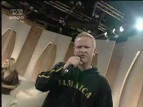 Anders Anden Matthesen - Fuck Alle (Live, Sarah & Signe)