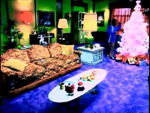 Rev Run - Santa Baby feat. Puff Daddy, Mase, Salt N Pepa, Snoop Dogg, Keith Murray & Onyx (HD)
