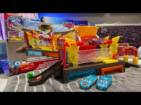 2025 Disney Cars Color Changers Race Ready Car Wash Set — Blue Rusteze Lightning McQueen